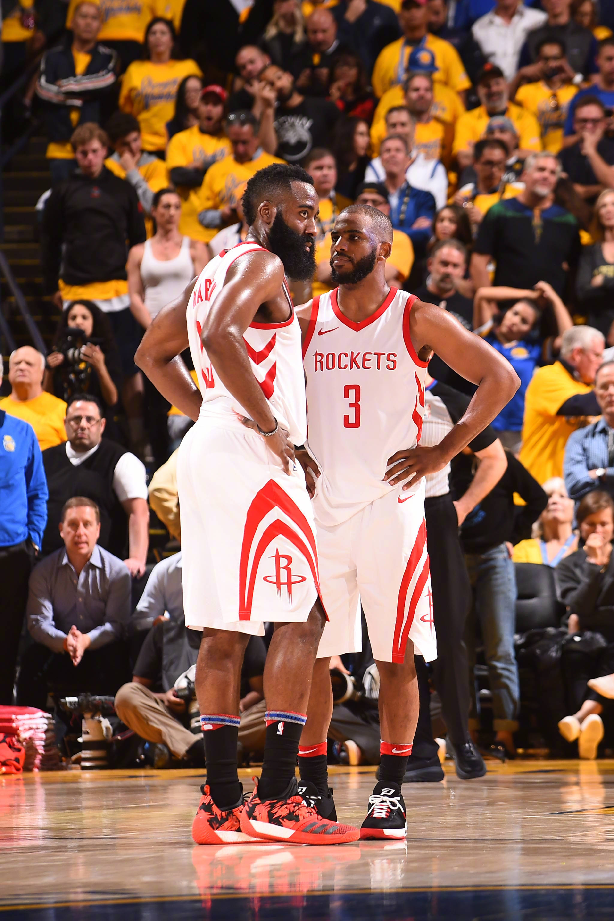 梅西因伤缺席两场世预赛新华网.