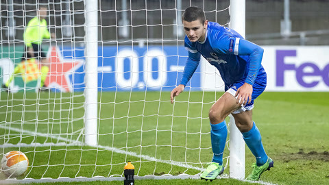 邮报：贝蒂斯最后时刻报价求租安东尼和埃里克森，被曼联拒绝