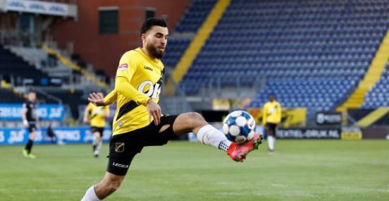 依靠拼抢篮 依靠拼抢篮