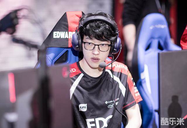 反馈脚步声 反馈脚步声